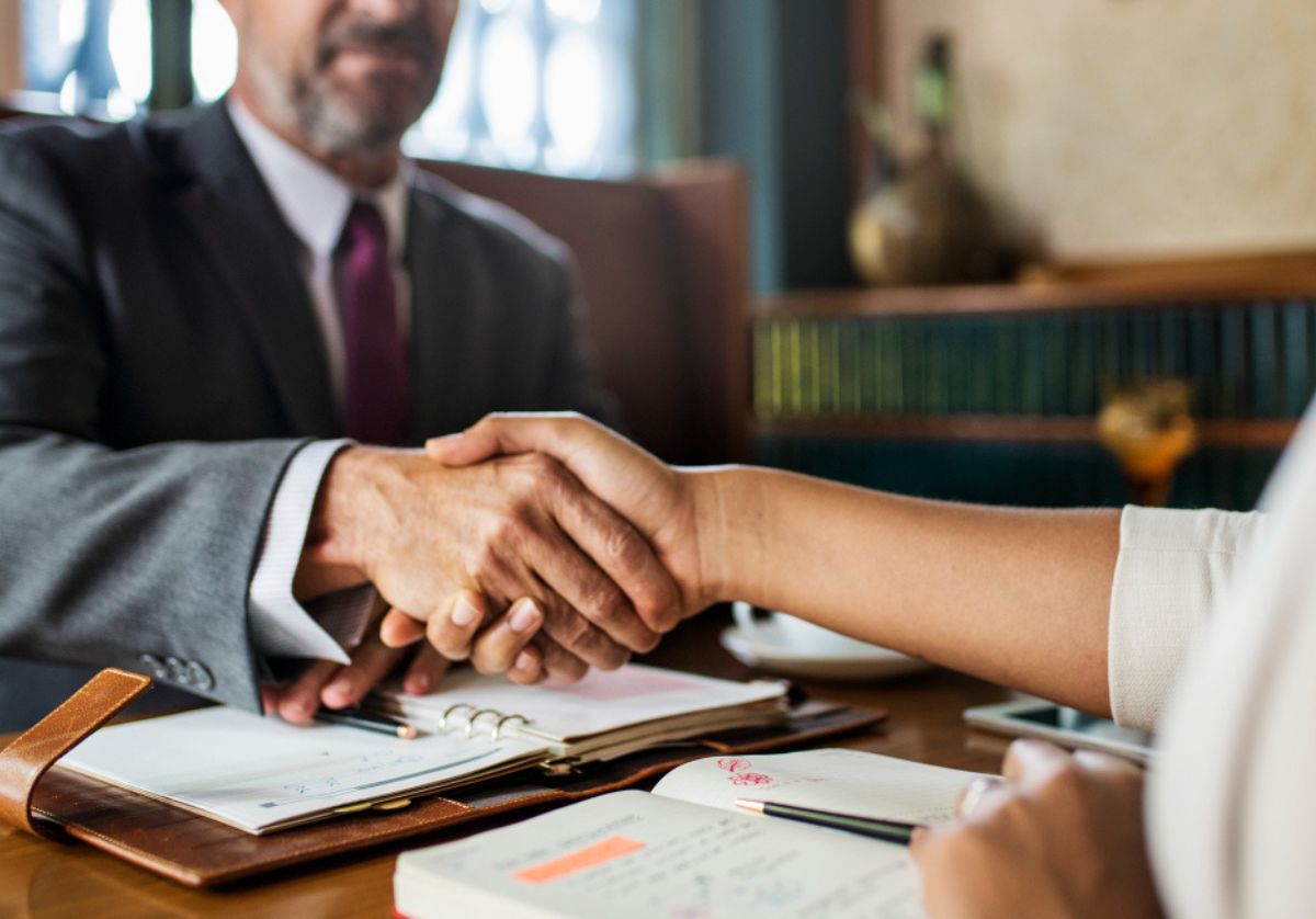Choose right lawyer for your case